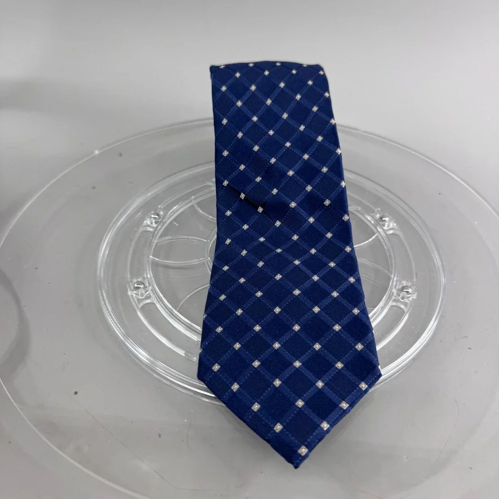 Michael Kors Mens Silk Tie Navy Blue Checkered Geometric Pattern Necktie
